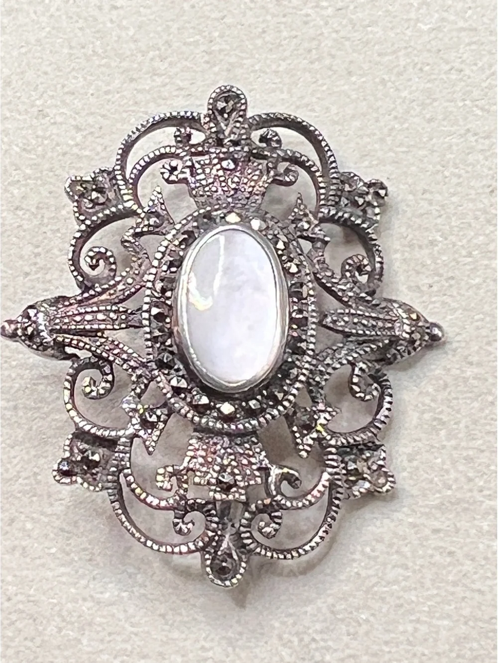925 Sterling Silver Marcasite Mother of Pearl Filigree Brooch Vintage